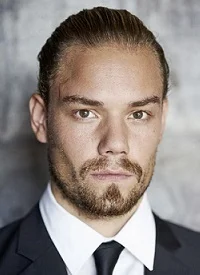 Bayer, Julian