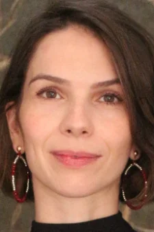 Dalmora, Renata