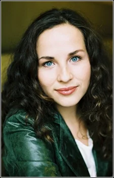 Jokhosha, Nora