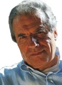 Kalamera, Michele