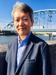 Kamishiro, Tsutomu