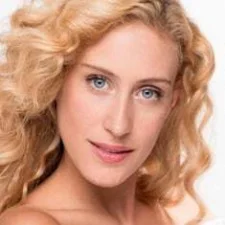 Oliviero, Chiara