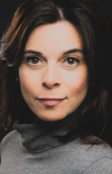 Ostria, Sophie