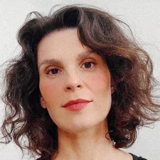 Ribas, Júlia