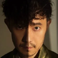 Tsutaya, Kouichi